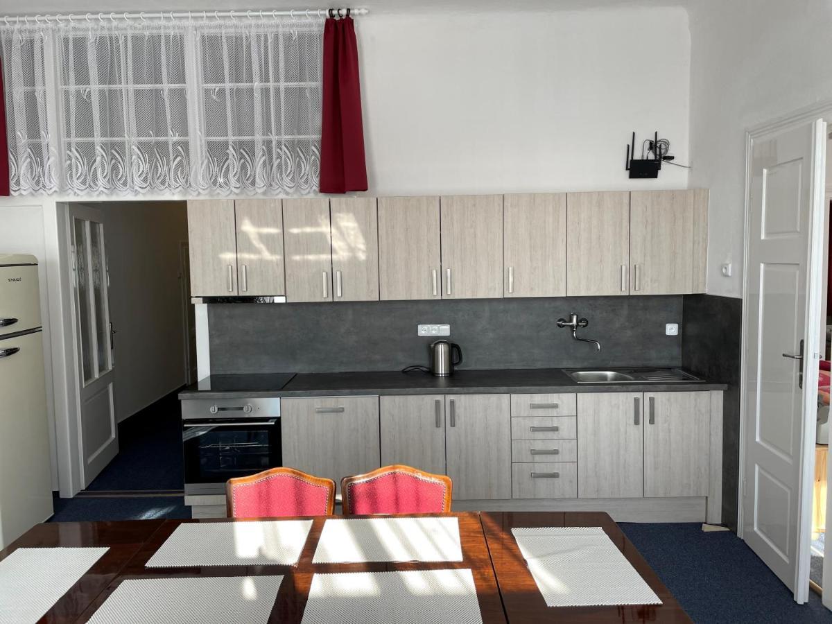 Apartman Netolice 207 Deluxe Luaran gambar
