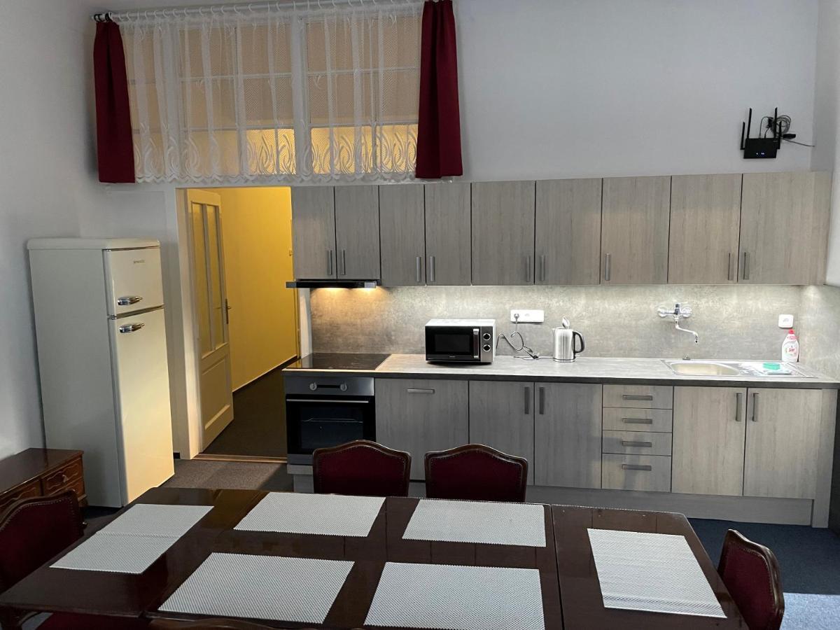 Apartman Netolice 207 Deluxe Luaran gambar