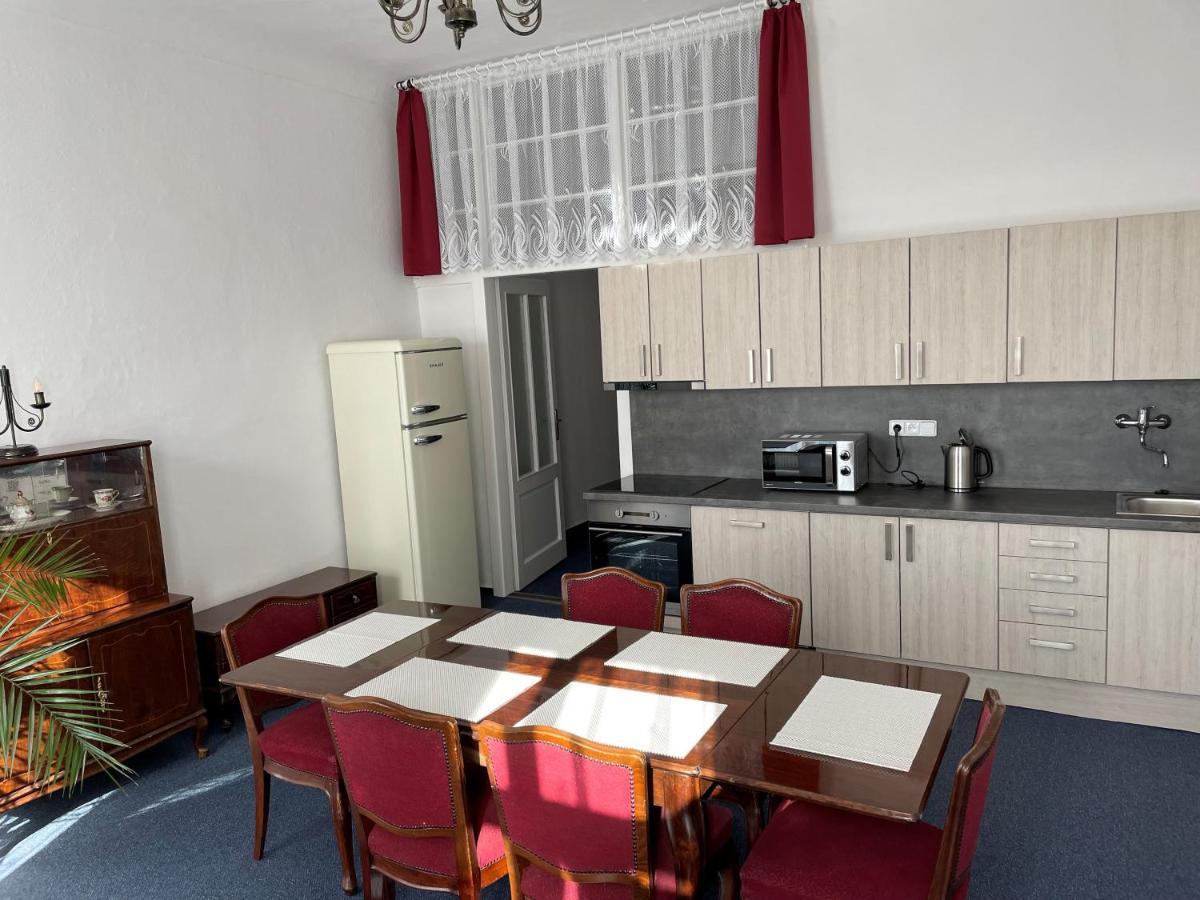 Apartman Netolice 207 Deluxe Luaran gambar